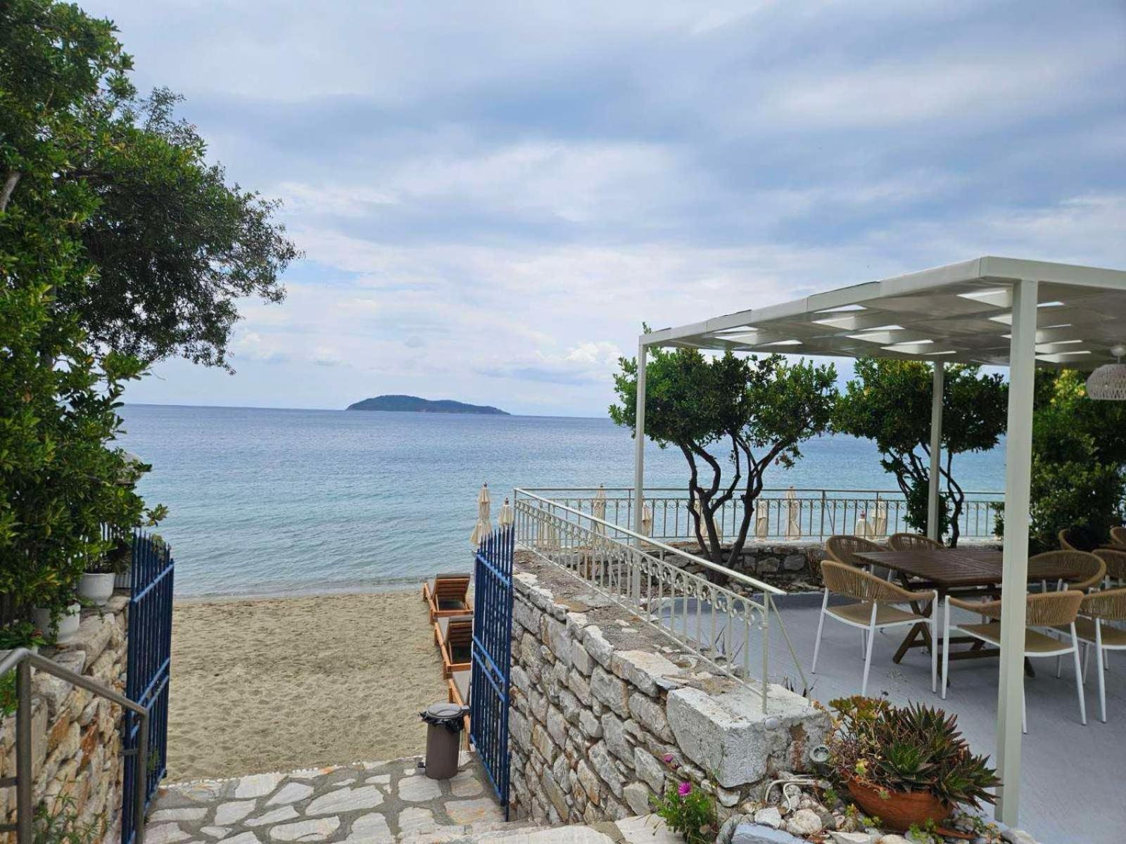 Roula'S House On The Beach Skiathos-stad Buitenkant foto
